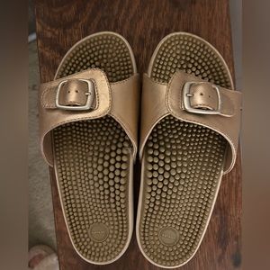 KENKOH CHAMPAGNE SANDALS